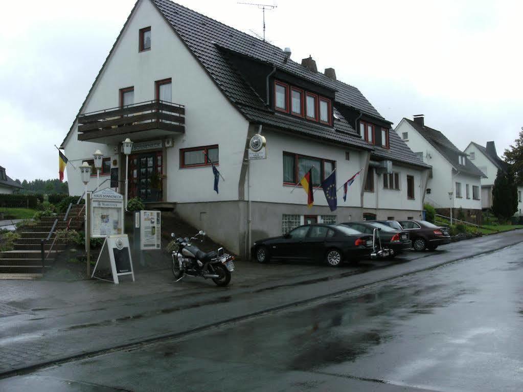 Haus Sonneneck Hotel Medebach Exterior photo